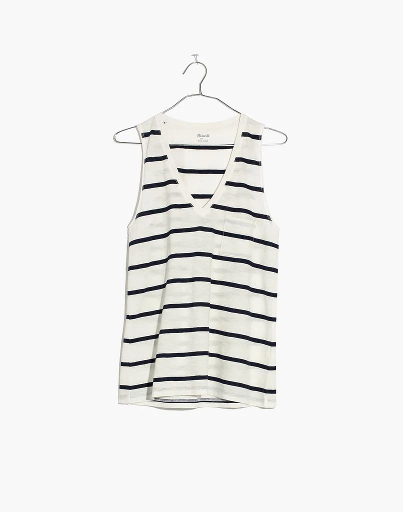 商品Madewell|Whisper Cotton V-Neck Pocket Tank in Creston Stripe,价格¥103,第4张图片详细描述