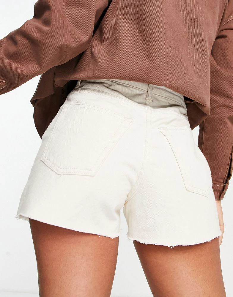 商品Topshop|Topshop A-line denim short in ecru,价格¥314,第2张图片详细描述