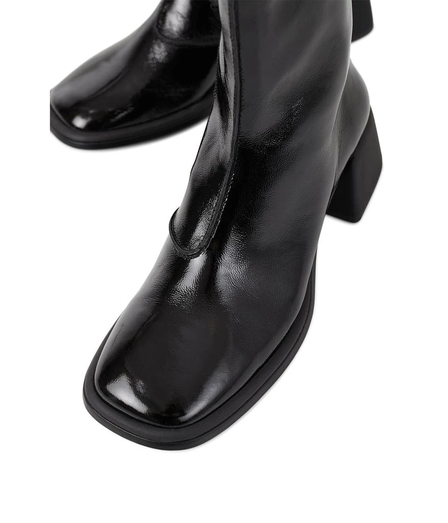 商品Vagabond Shoemakers|Ansie Patent Leather Bootie,价格¥1468,第2张图片详细描述