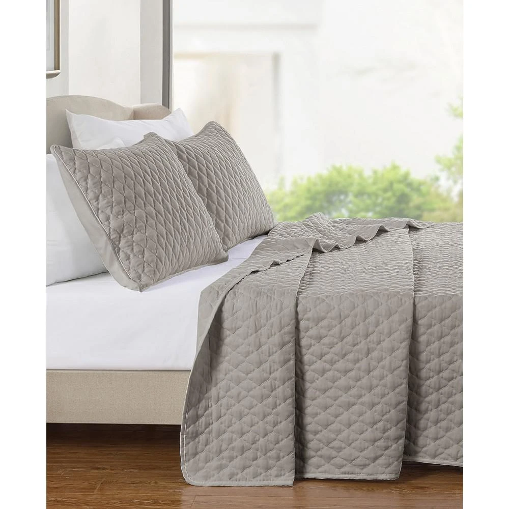 Diamond Stitched 3 Piece Quilt Set, Full-Queen 商品