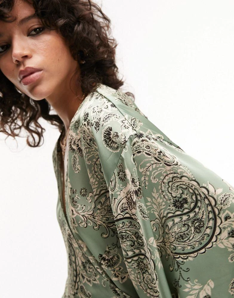 商品Topshop|Topshop satin paisley kimono sleeve midi dress in mint,价格¥538,第2张图片详细描述