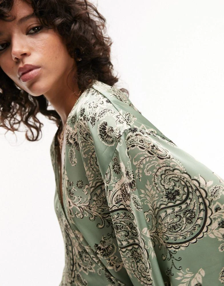 商品Topshop|Topshop satin paisley kimono sleeve midi dress in mint,价格¥535,第2张图片详细描述