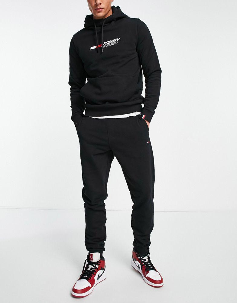 Tommy Hilfiger Performance essentials logo cuffed joggers in black商品第1张图片规格展示
