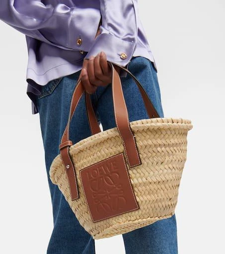 商品Loewe|Small leather-trimmed basket tote,价格¥4094,第2张图片详细描述