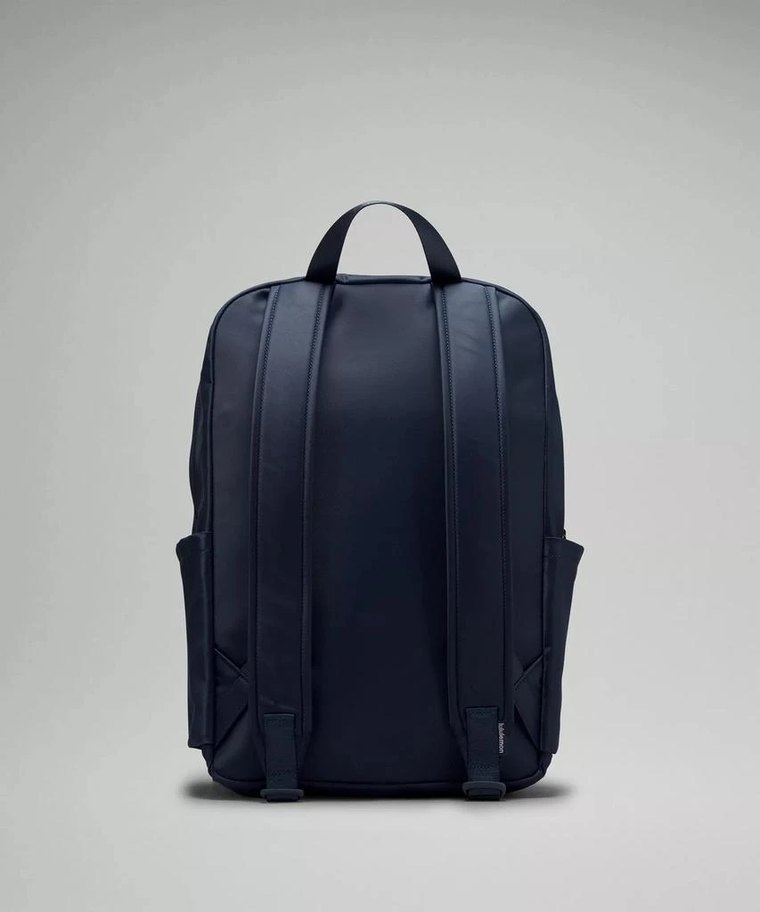 Everywhere Backpack 22L 商品