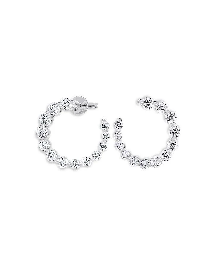 商品De Beers Forevermark|Classic Graduated Diamond Hoop Earrings in 18K White Gold, 1.07 ct. t.w.,价格¥15447,第1张图片