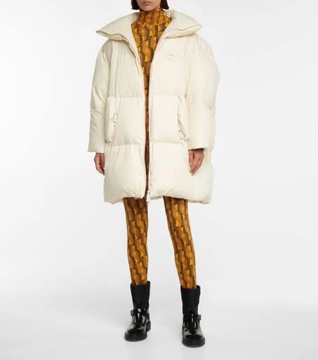 商品Prada|Funnel-neck down and cotton coat,价格¥22774,第2张图片详细描述