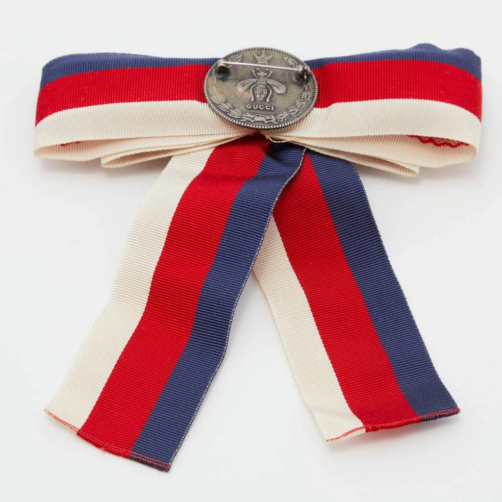 商品[二手商品] Gucci|Gucci White, Blue & Red Web Crystal Grosgrain Bow Brooch,价格¥3133,第4张图片详细描述