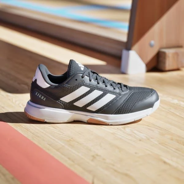 商品Adidas|Ligra 8 Indoor Shoes,价格¥553,第2张图片详细描述