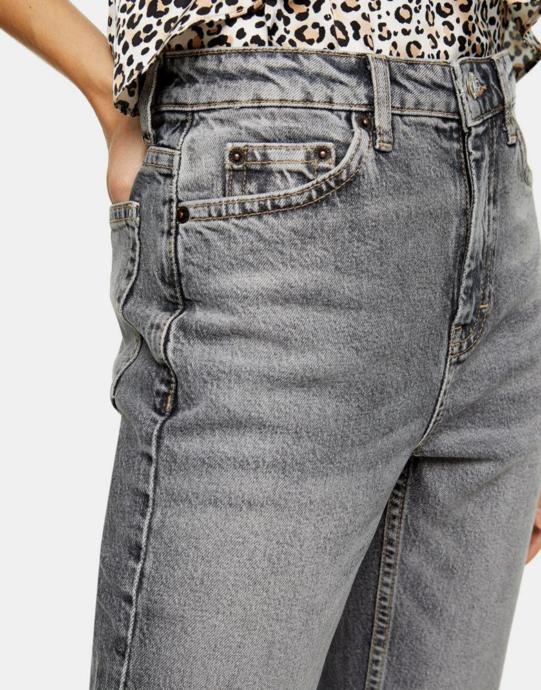 商品Topshop|Topshop straight jeans with ripped hems in grey,价格¥221,第3张图片详细描述