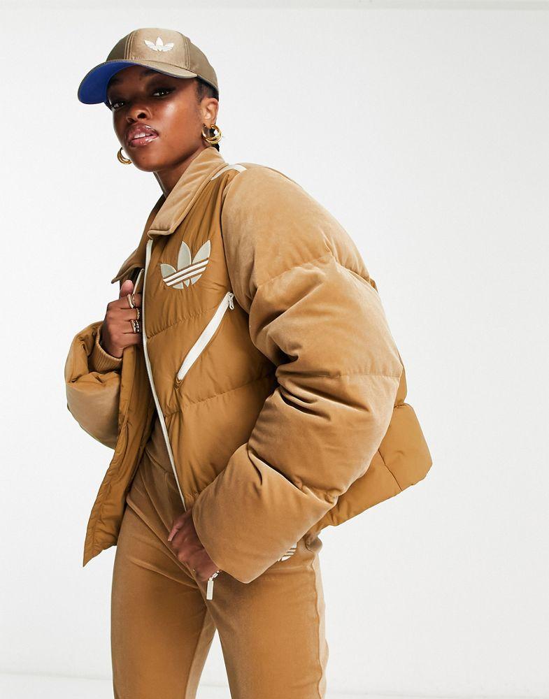 商品 adidas Originals 'adicolor 70s' velvet puffer jacket in brown 图