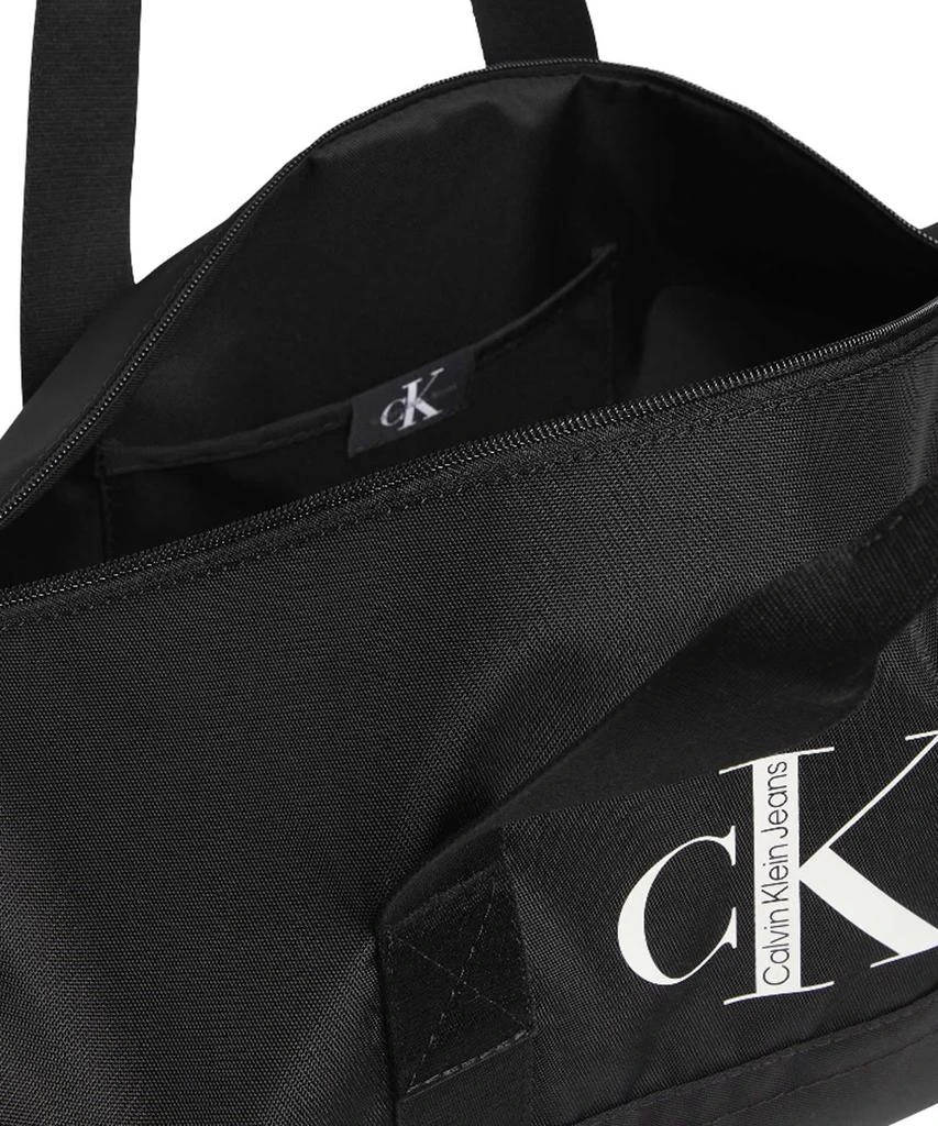 商品Calvin Klein|Calvin Klein Jeans Gym Bag,价格¥853,第3张图片详细描述