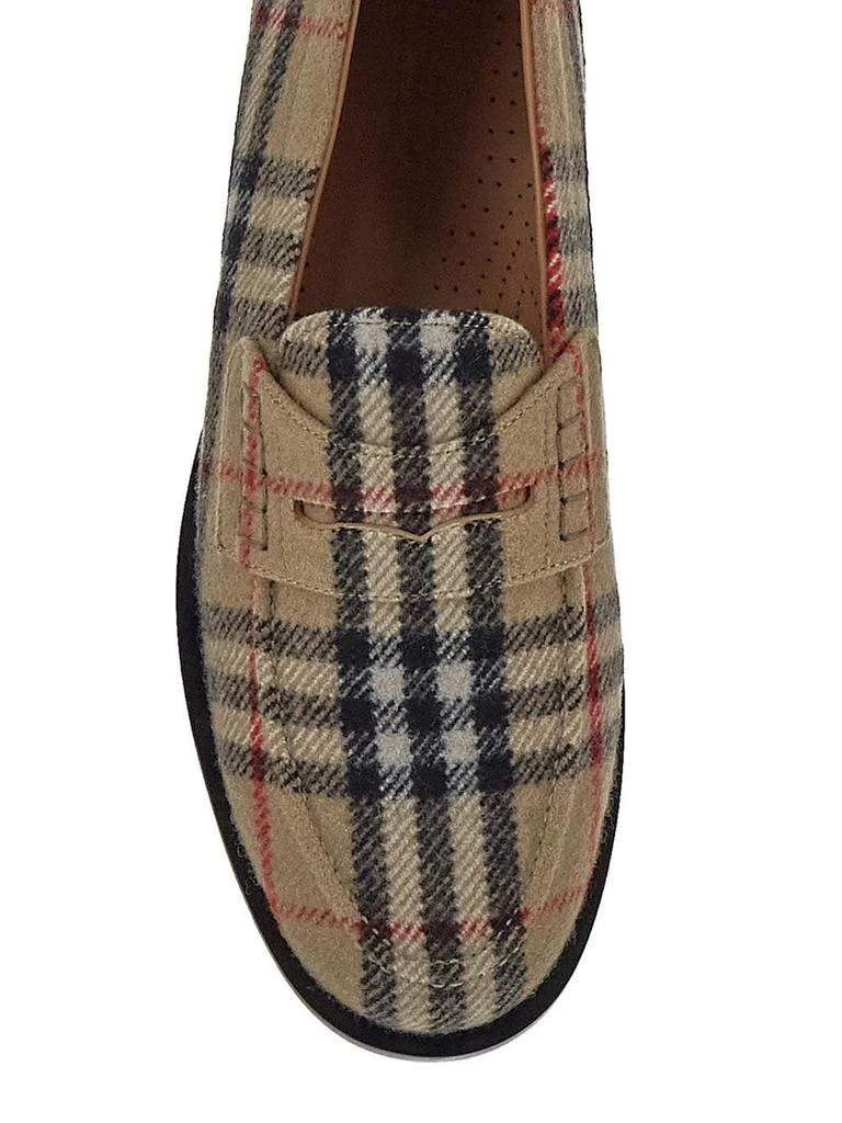 商品Burberry|Check Wool Felt Loafers,价格¥2376,第4张图片详细描述