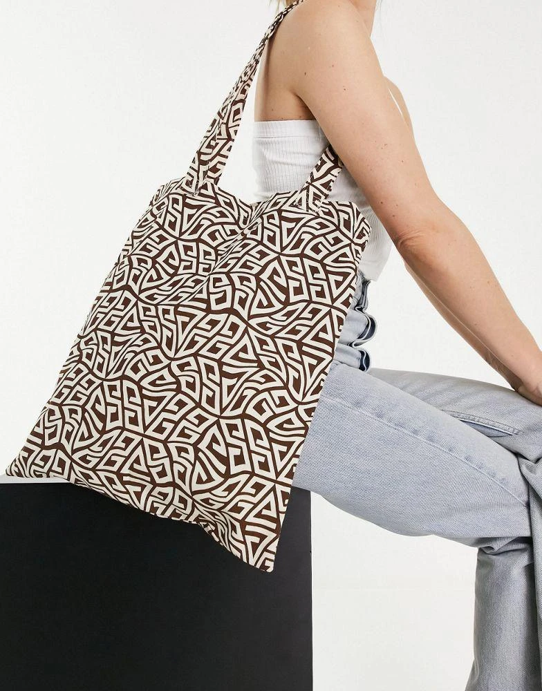 商品ASOS|ASOS DESIGN canvas shopper in warped monogram print ,价格¥45,第1张图片