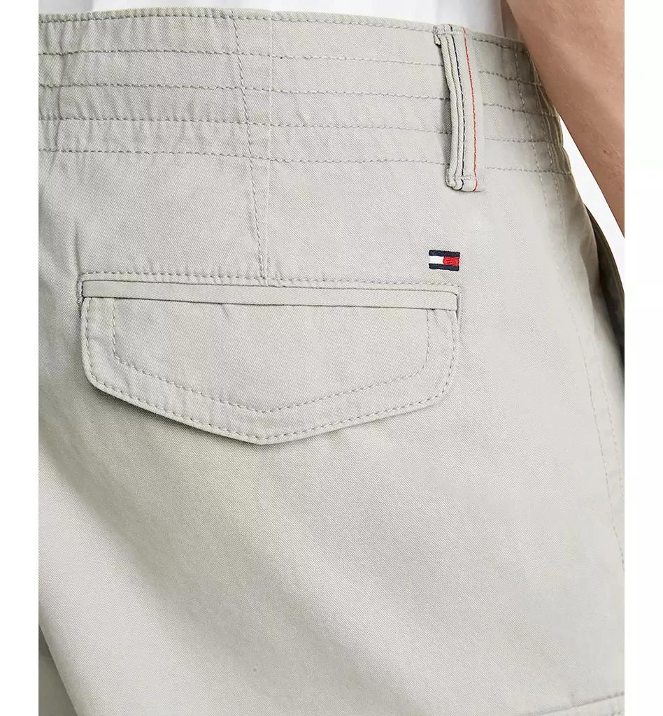 商品Tommy Hilfiger|Men's Essential 10" Solid Cargo Shorts,价格¥387,第3张图片详细描述