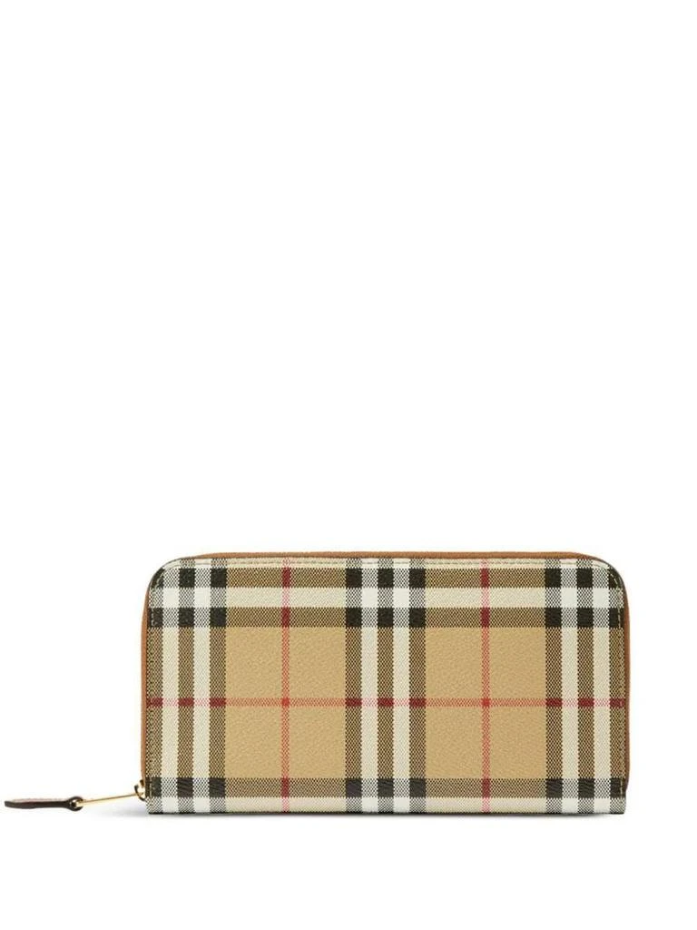 商品Burberry|Burberry Check Wallet With Zip Accessories in Brown,价格¥2993,第1张图片