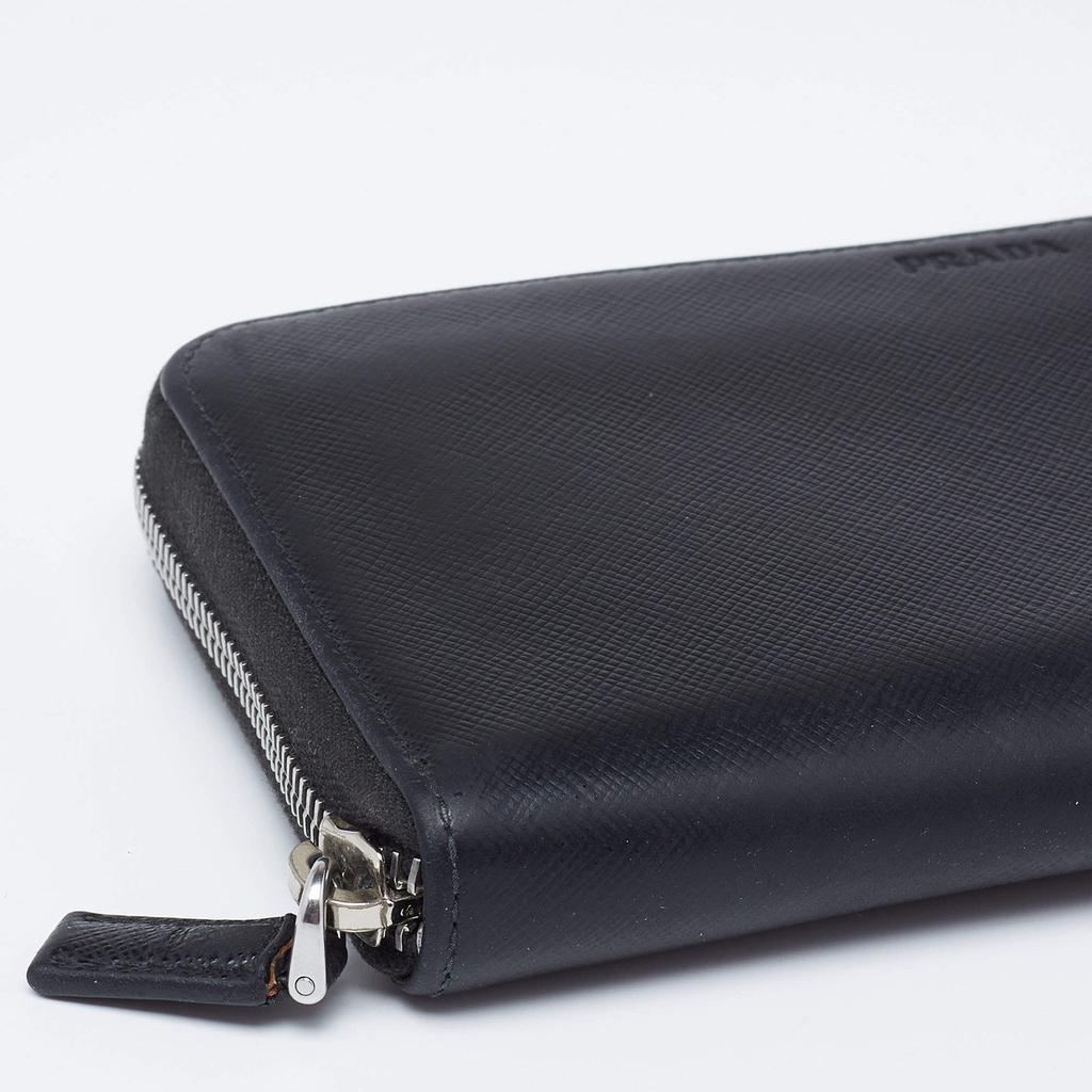 Prada Black Saffiano Leather Travel Zip Around Wallet商品第10张图片规格展示