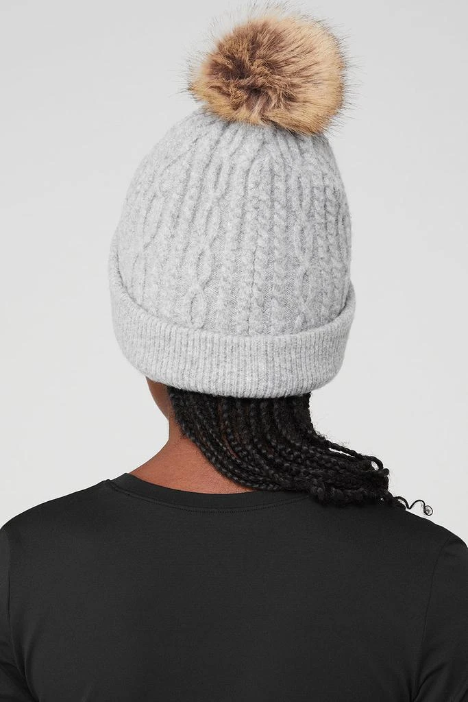 商品Alo|Cable Knit Beanie - Athletic Heather Grey,价格¥745,第4张图片详细描述