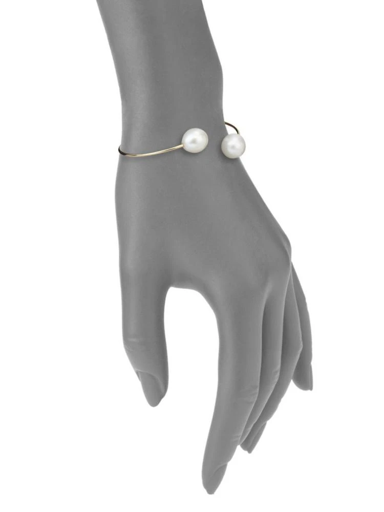 商品Mizuki|10MM White Oval Pearl & 14K Yellow Gold Cuff Bracelet,价格¥6745,第2张图片详细描述