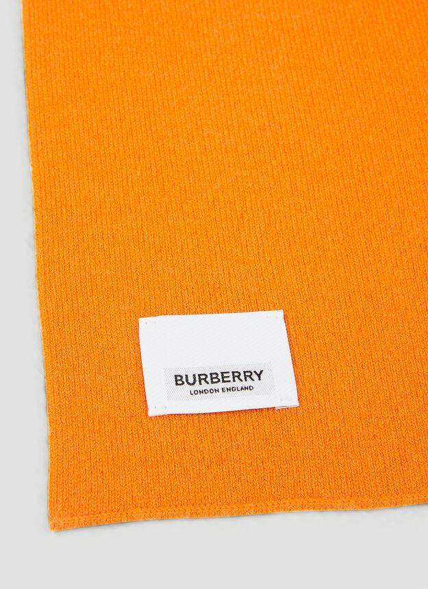 商品Burberry|Ghost Crest Scarf in Orange,价格¥3667,第7张图片详细描述