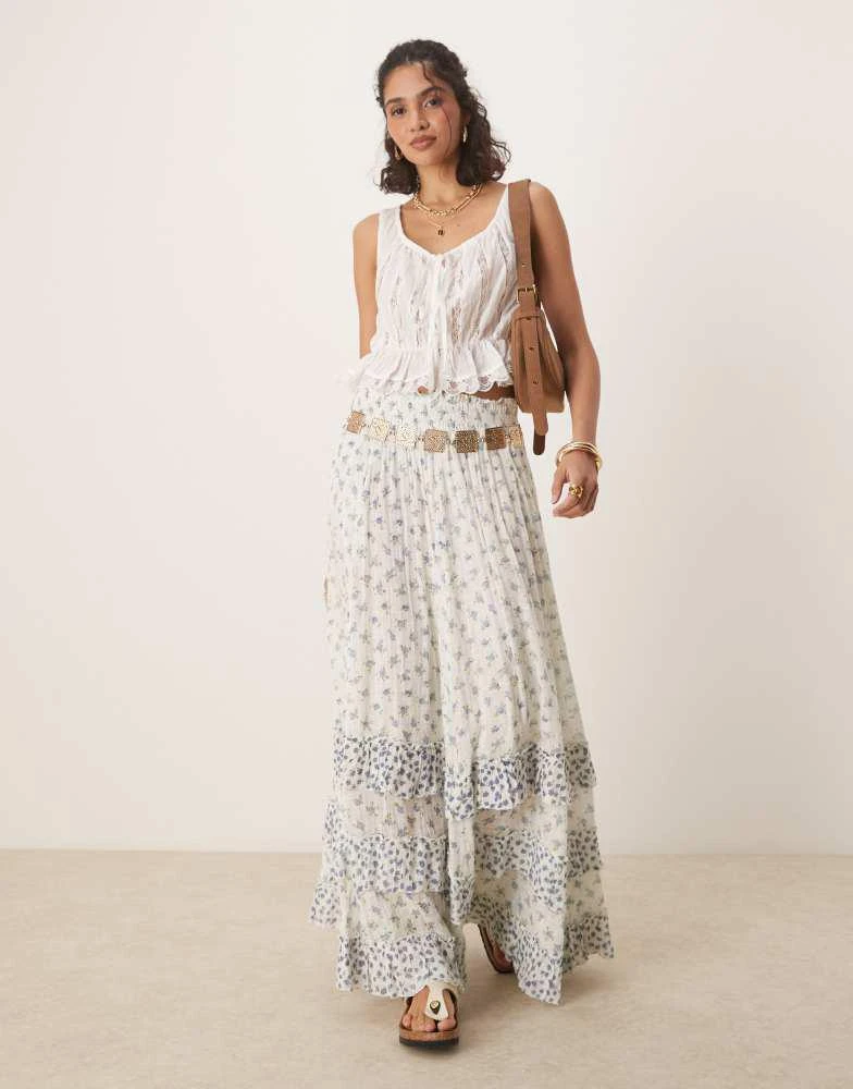 商品Free People|Free People alana lace insert boho tank top in ivory,价格¥811,第3张图片详细描述