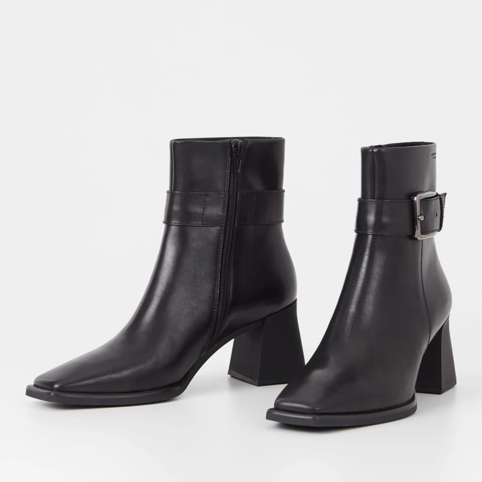 商品Vagabond|VAGABOND WOMEN'S HEDDA BUCKLE LEATHER HEELED BOOTS,价格¥723,第3张图片详细描述