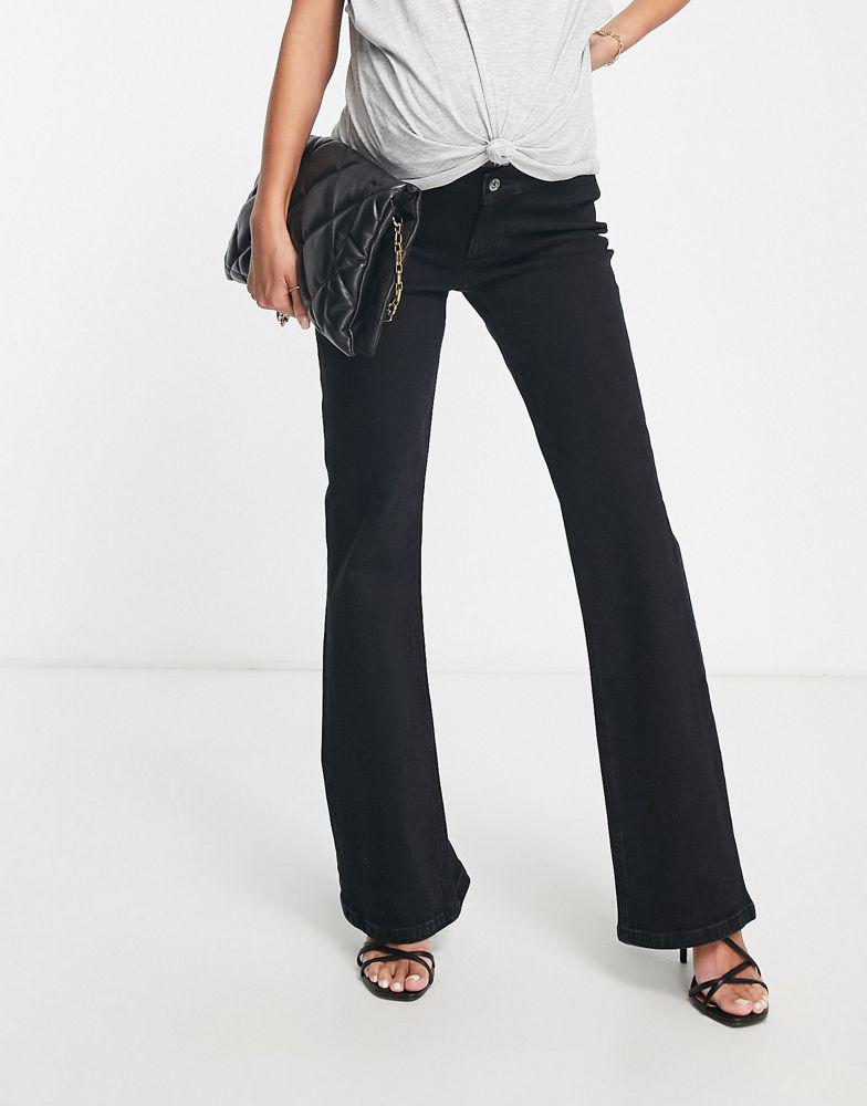ASOS DESIGN Maternity flared jeans in washed black商品第4张图片规格展示
