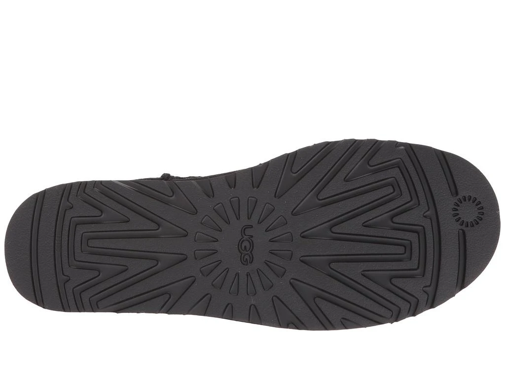 商品UGG|Classic Mini 雪地靴,价格¥485-¥1202,第3张图片详细描述