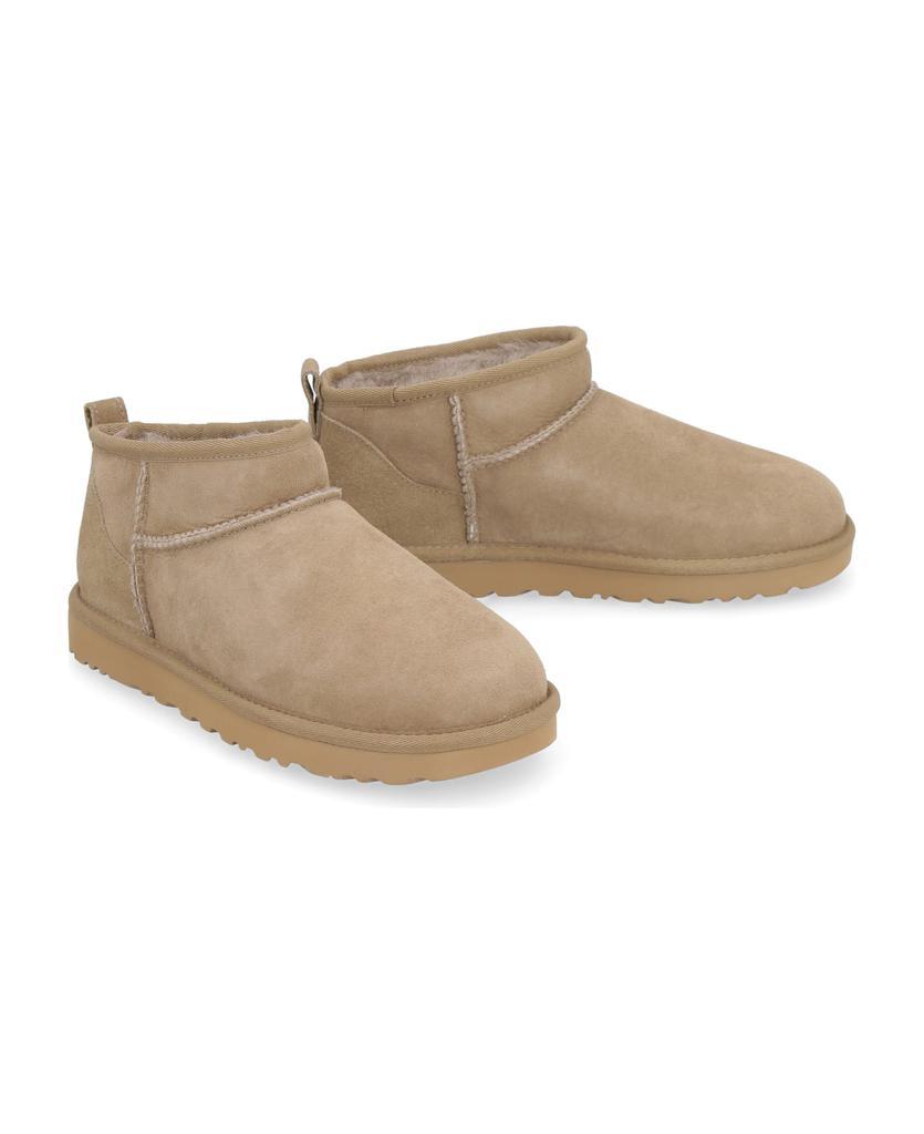 商品UGG|Classic Ultra Mini Ankle Boots,价格¥1421,第5张图片详细描述