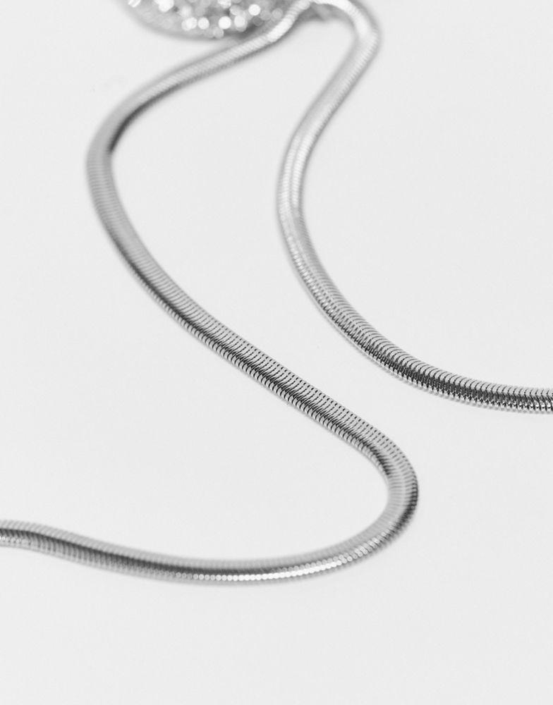 商品Reclaimed Vintage|Reclaimed Vintage statement heart sparkly necklace in silver,价格¥98,第6张图片详细描述