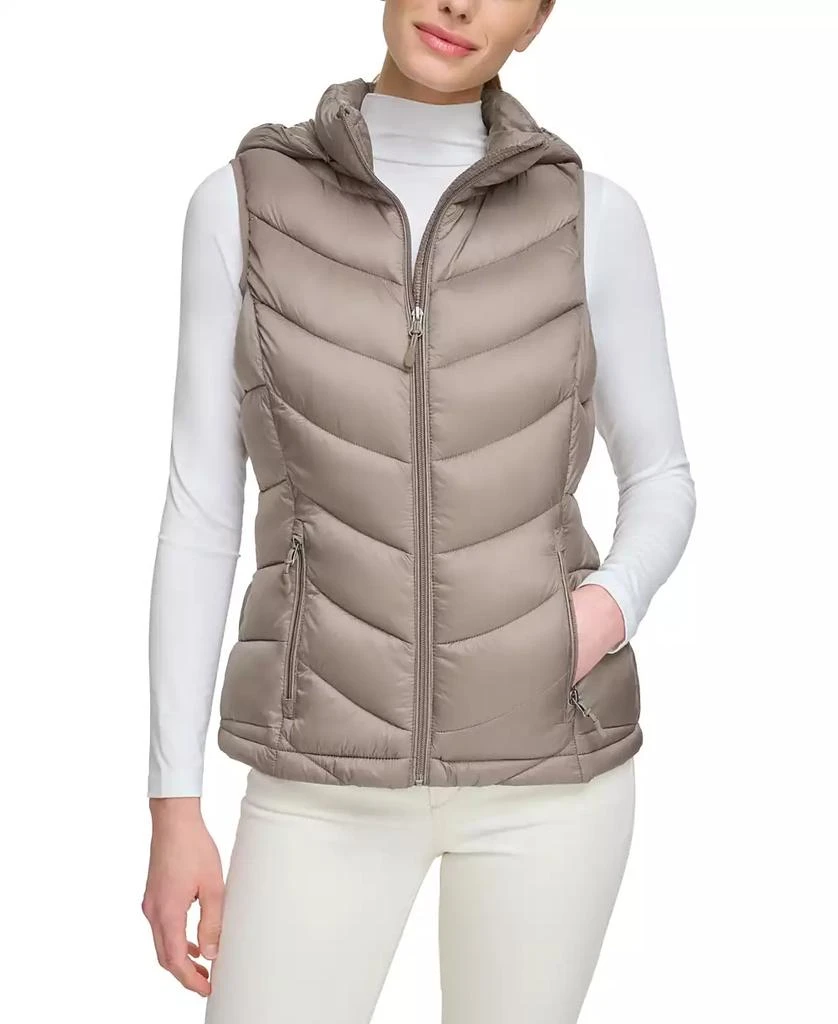 商品Charter Club|Women's Packable Hooded Puffer Vest, Created for Macy's,价格¥171,第1张图片