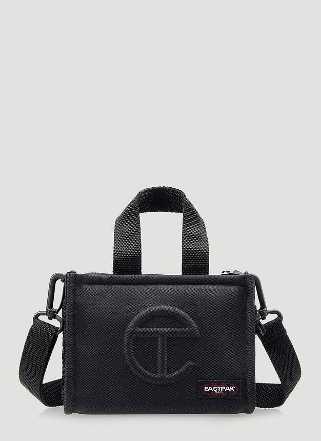商品Eastpak|Shopper Convertible Small Crossbody Bag in Black,价格¥1218,第2张图片详细描述