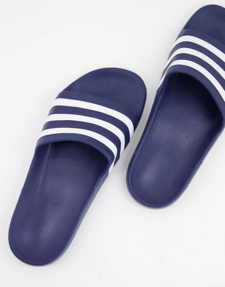 商品Adidas|adidas Swim Adilette white stripe sliders in navy,价格¥226,第3张图片详细描述