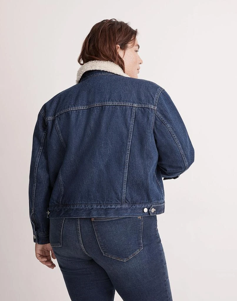 商品Madewell|The Plus Cropped Oversized Trucker Jean Jacket: Sherpa Collar Edition,价格¥956,第3张图片详细描述