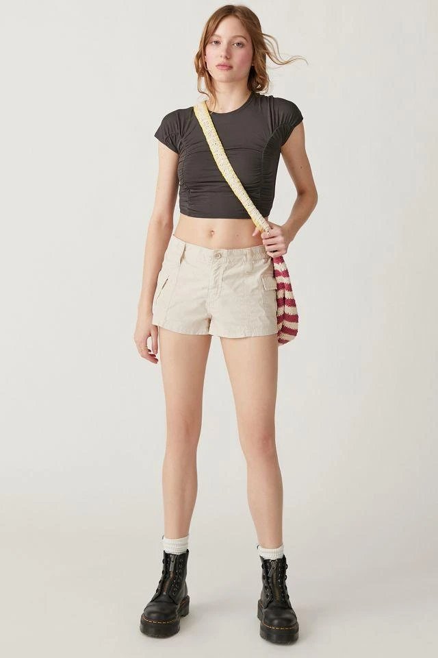 商品Urban Outfitters|BDG Y2K Cargo Short,价格¥75,第4张图片详细描述