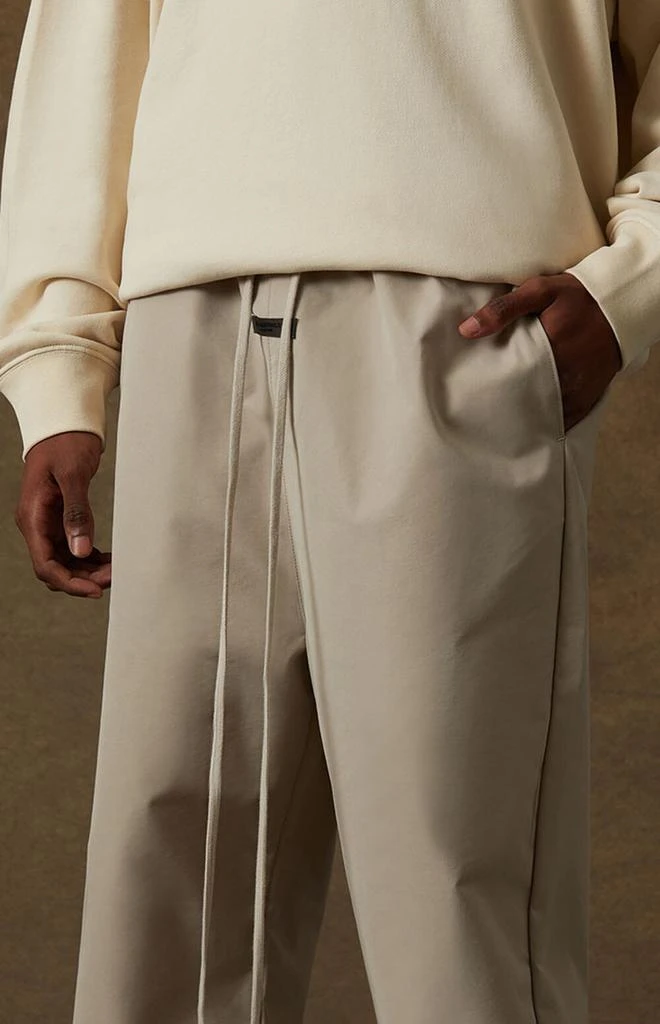 商品Essentials|Smoke Relaxed Trousers,价格¥542,第5张图片详细描述