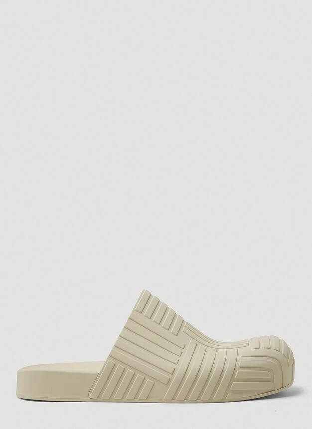 商品Bottega Veneta|Intreccio Clogs in White,价格¥4361,第1张图片