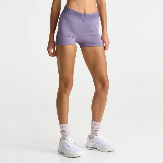 商品NIKE|Women's Nike Pro Dri-FIT Mid-Rise 3" Mesh Shorts,价格¥187,第3张图片详细描述