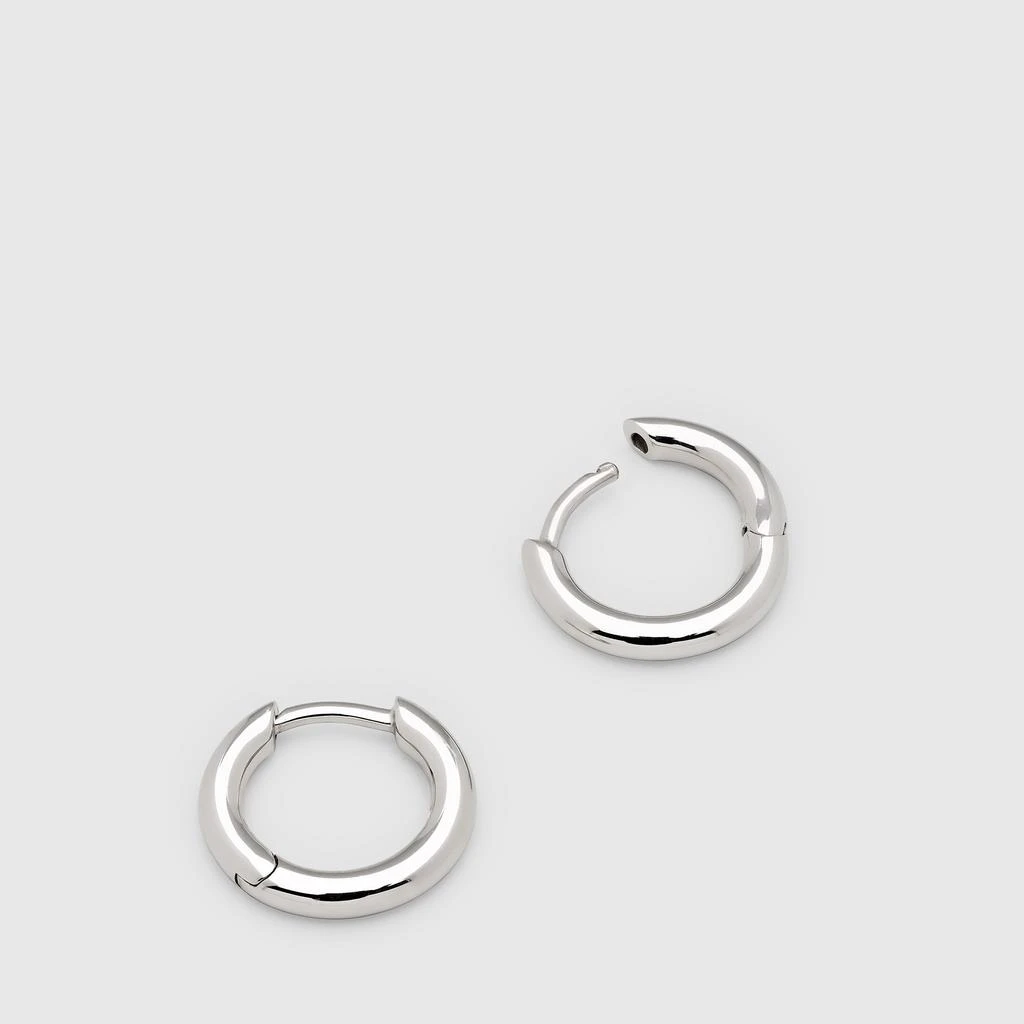 商品Tom Wood|Tom Wood Classic Hoop Small Sterling Silver Earrings,价格¥887,第1张图片