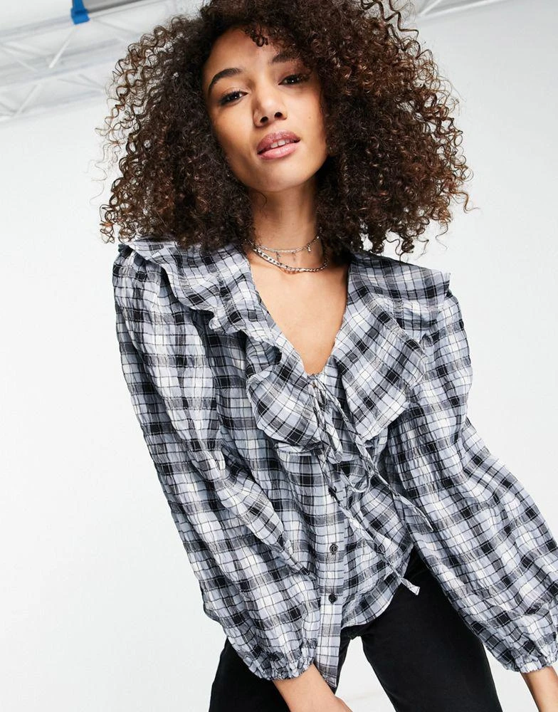 商品Topshop|Topshop ruffle front check shirt in blue,价格¥156,第1张图片