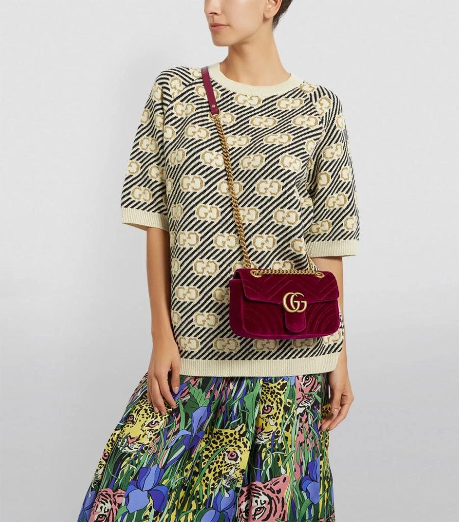 商品Gucci|Mini Marmont Matelassé Shoulder Bag,价格¥12549,第2张图片详细描述