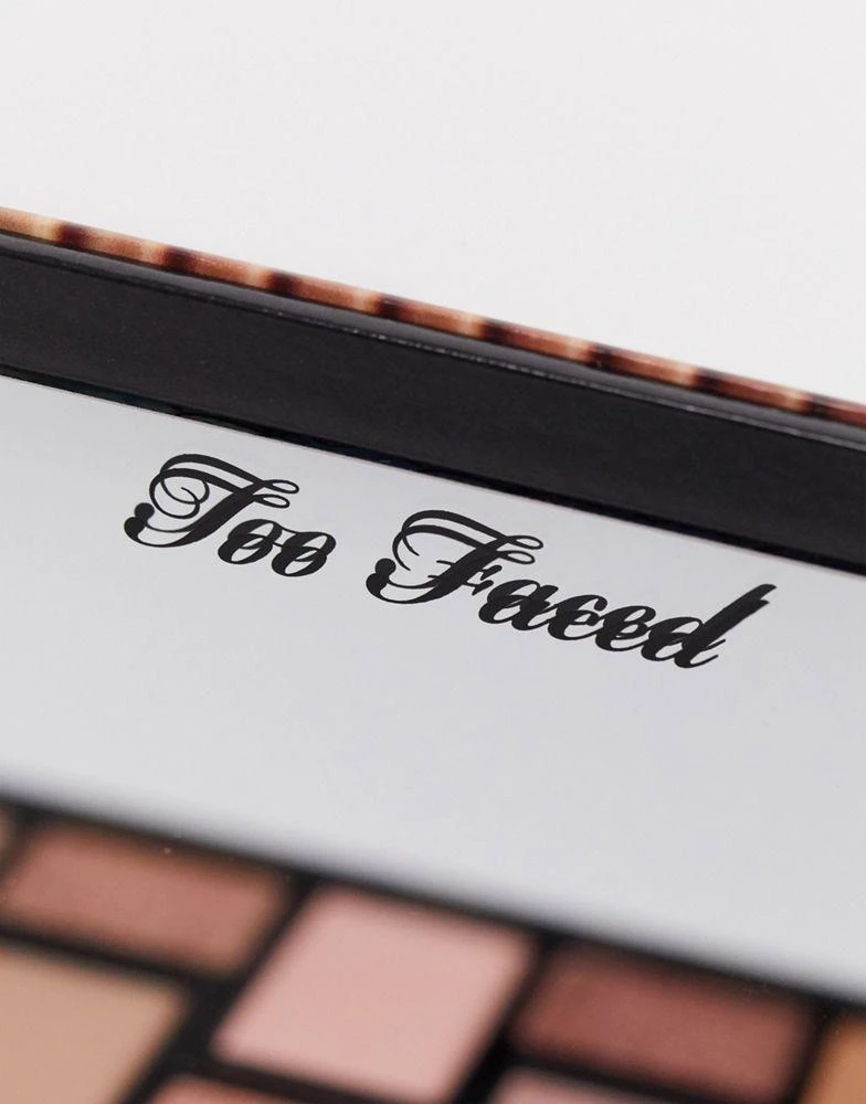 商品Too Faced Cosmetics|Too Faced Born This Way The Natural Nudes Skin-Centric Eyeshadow Palette,价格¥472,第4张图片详细描述