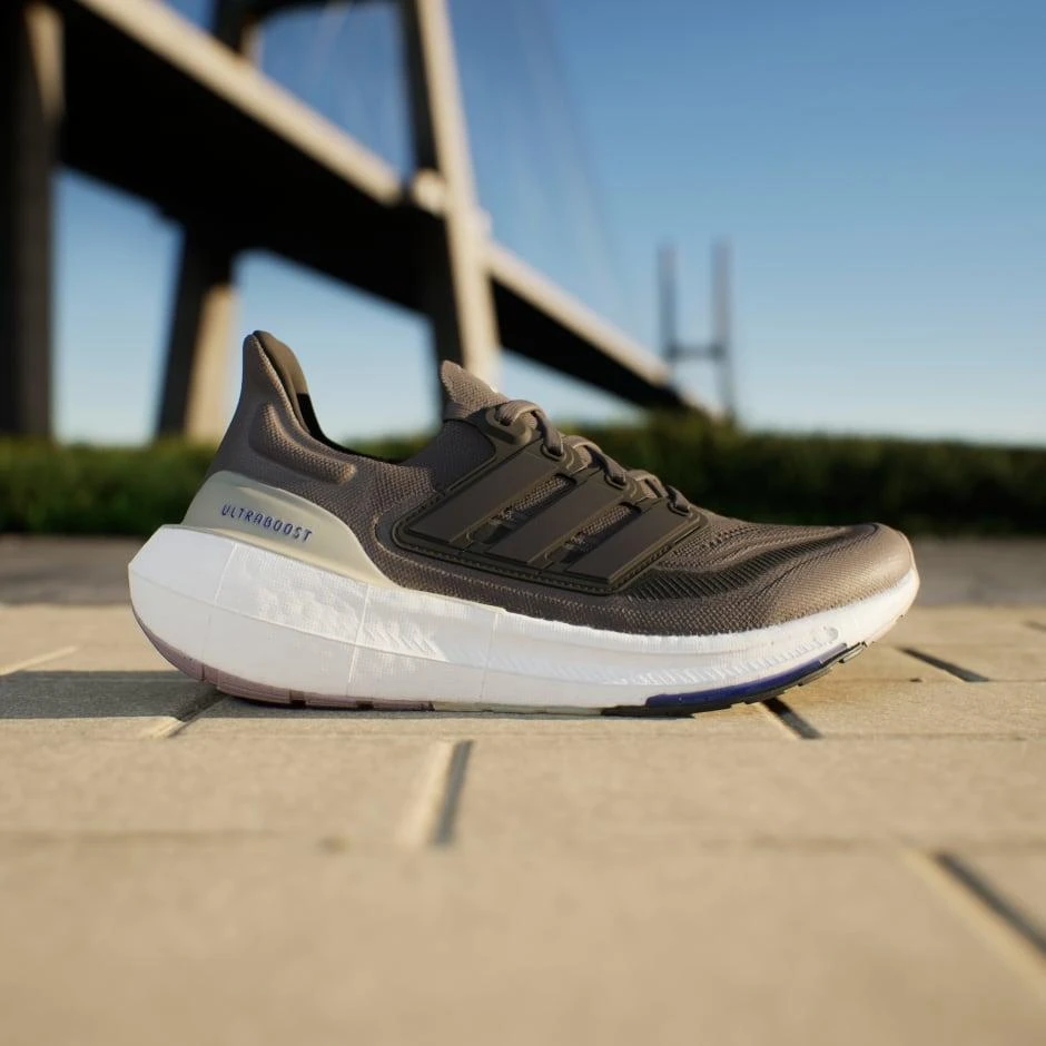 商品Adidas|Ultraboost Light Shoes,价格¥599,第2张图片详细描述