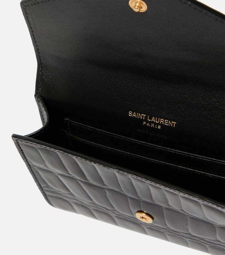 商品Yves Saint Laurent|Cassandre Small patent leather wallet,价格¥4009,第2张图片详细描述