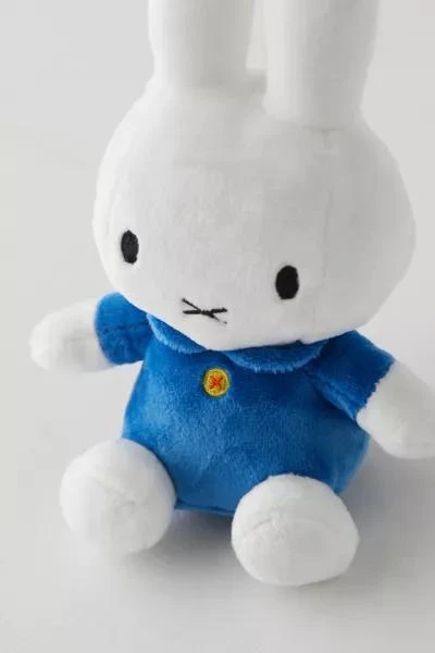 商品Urban Outfitters|Miffy 7.5-Inch Plushie,价格¥105,第2张图片详细描述