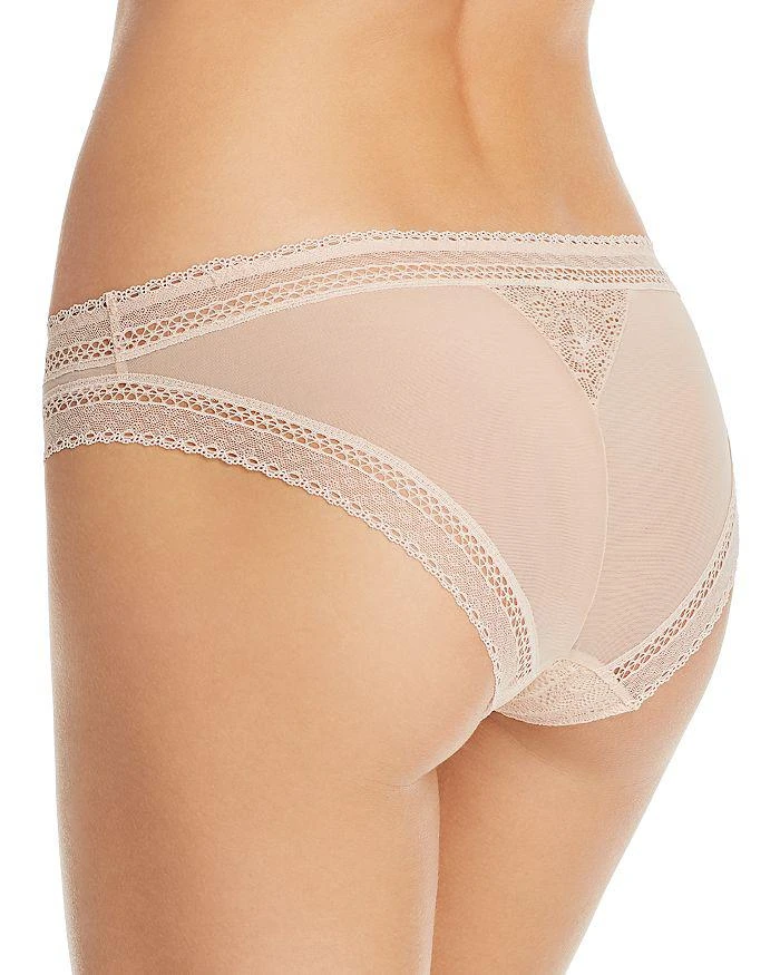 商品Chantelle|Festivite Lace Cheeky Bikini,价格¥298,第2张图片详细描述