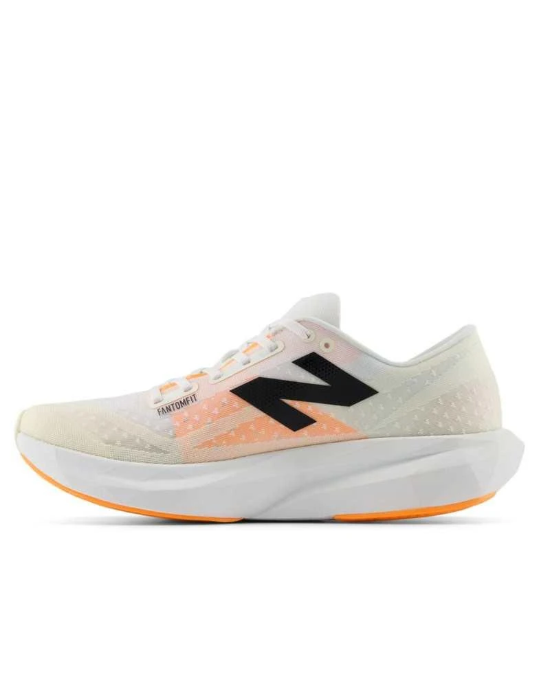 商品New Balance|New Balance Fuelcell rebel v4 trainers in white,价格¥1451,第3张图片详细描述