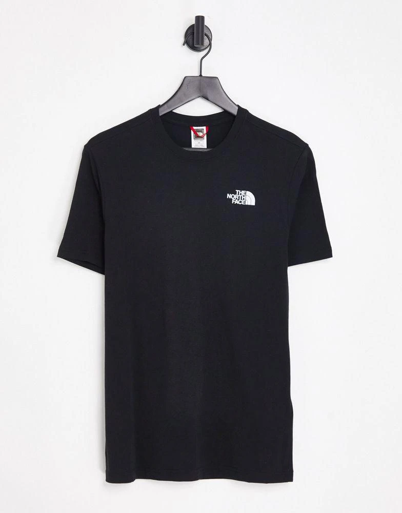 商品The North Face|The North Face Repetitive Mountain t-shirt in black Exclusive at ASOS,价格¥146,第2张图片详细描述