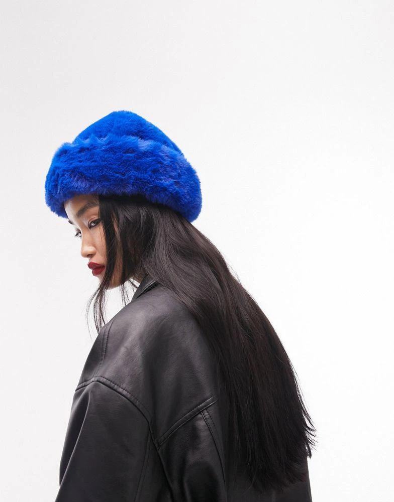 商品Topshop|Topshop faux fur hat in cobalt,价格¥191,第3张图片详细描述