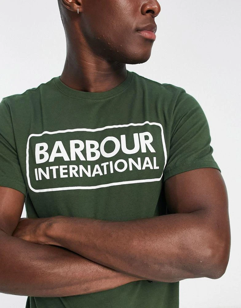 商品Barbour|Barbour International Essential box logo t-shirt in green,价格¥279,第4张图片详细描述